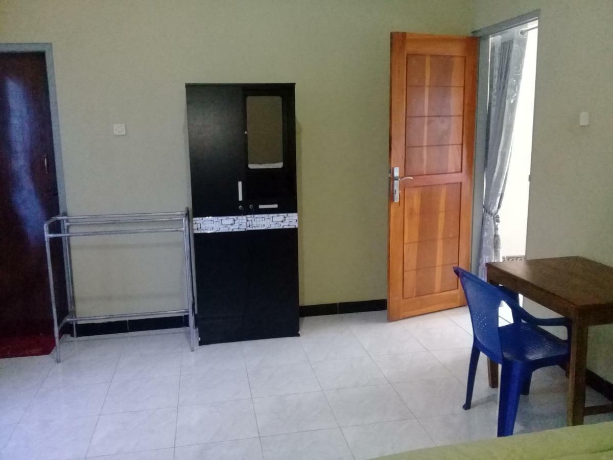 Cinnamon Guest House Bajawa Екстер'єр фото